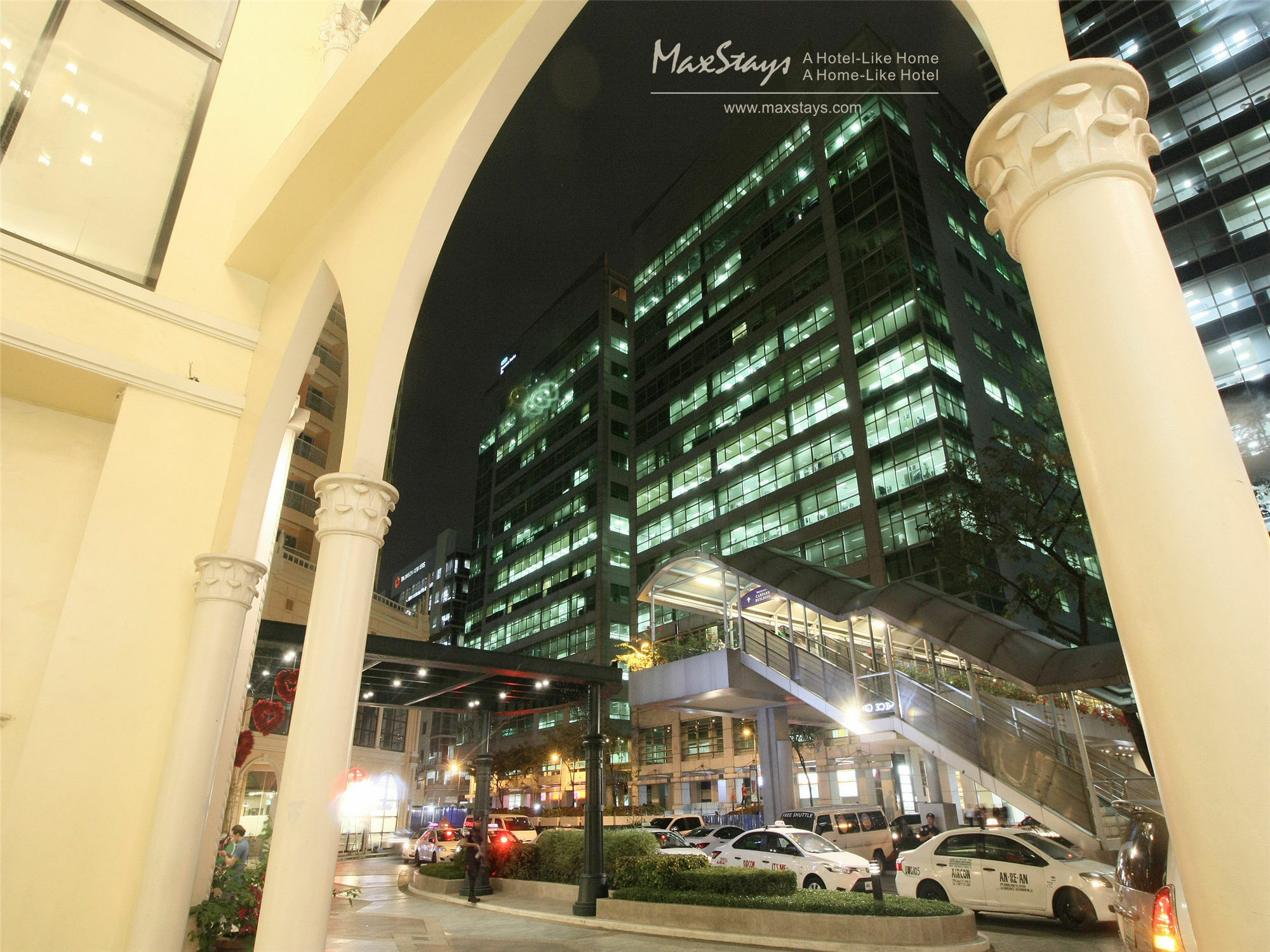 Maxstays - Max Style @ The Venice Residences Тагуиг Екстериор снимка